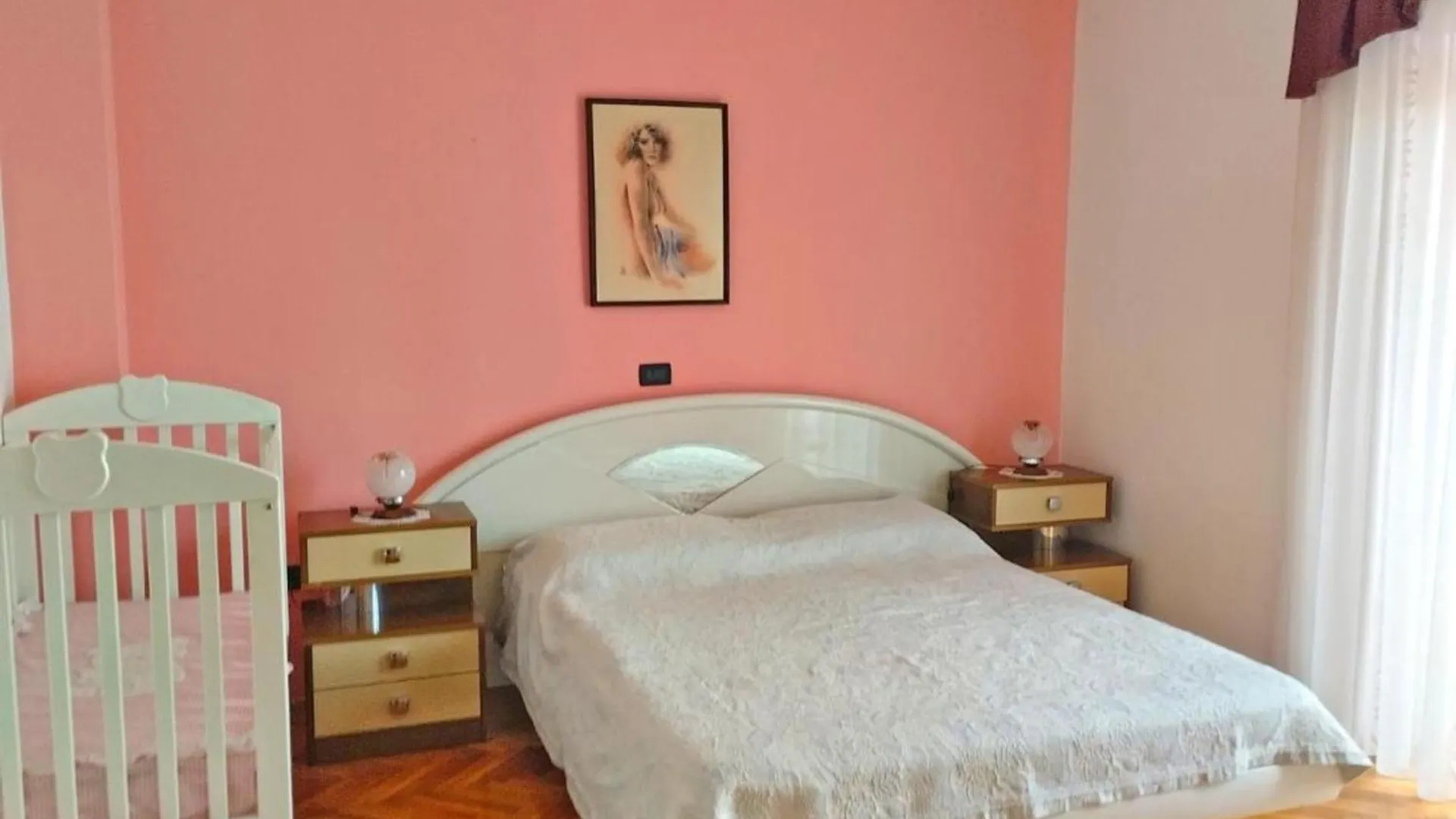 Charming Apartment In Umag With Balcony